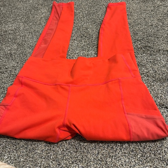 FABLETICS red leggings - Picture 1 of 3
